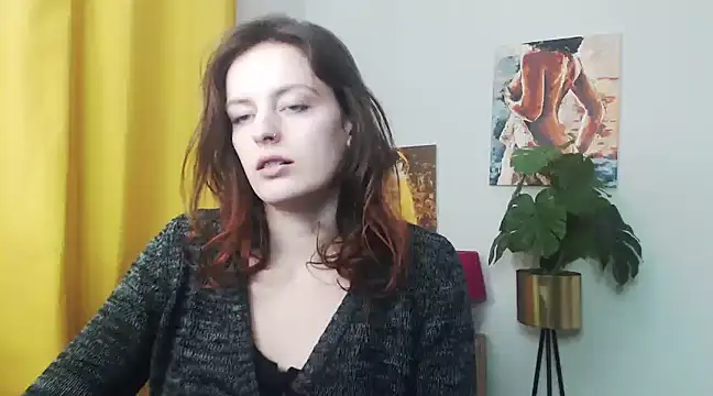Snapshot of juicyNadine chatting on January 2025 06:16:01 AM juicyNadine online show from January 2025 06:16:01 AM