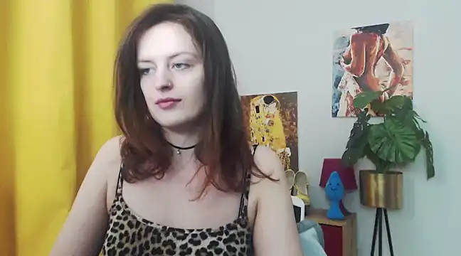 Snapshot of juicyNadine chatting on January 2025 06:26:01 AM juicyNadine online show from January 2025 06:26:01 AM