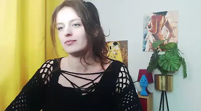 Snapshot of juicyNadine chatting on January 2025 10:39:01 AM juicyNadine online show from January 2025 10:39:01 AM