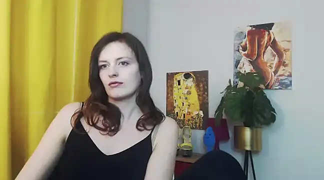 Snapshot of juicyNadine chatting on February 2025 09:30:01 AM juicyNadine online show from February 2025 09:30:01 AM