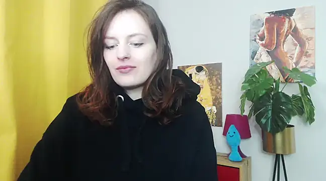 Snapshot of juicyNadine chatting on February 2025 06:20:02 AM juicyNadine online show from February 2025 06:20:02 AM