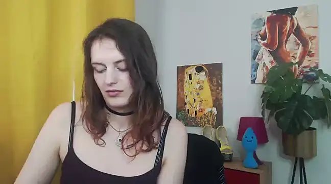 Snapshot of juicyNadine chatting on March 2025 12:26:01 PM juicyNadine online show from March 2025 12:26:01 PM