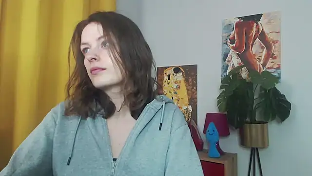 juicyNadine online show from October 2025 04:43:02 AM