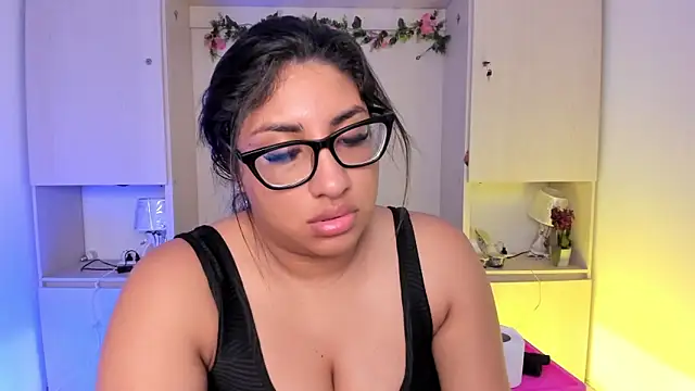 CANDYGABYY online show from March 2026 07:41:02 PM
