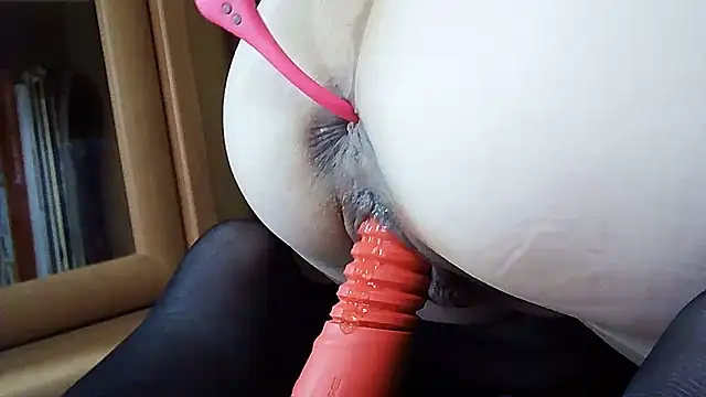 lizzy kissy666 online show from February 2025 02:48:02 PM