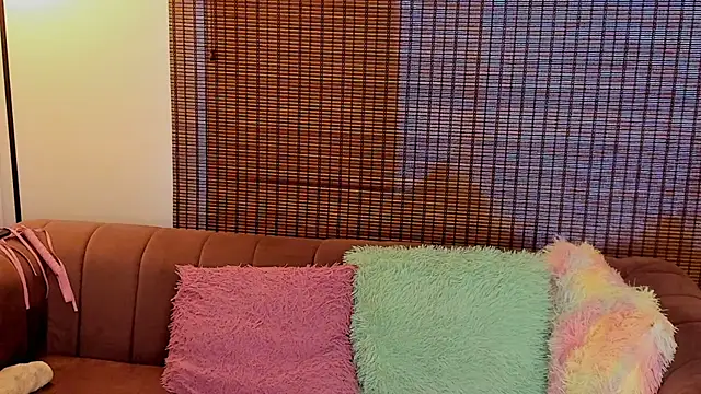 ariana cross online show from February 2026 01:31:01 PM