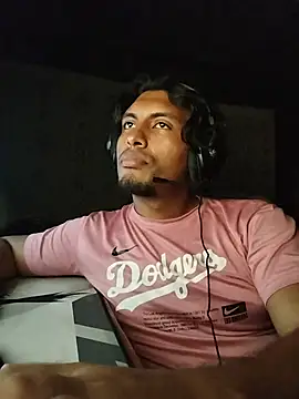 Snapshot of Khada4Jhin chatting on June 2026 05:06:02 AM Khada4Jhin online show from June 2026 05:06:02 AM