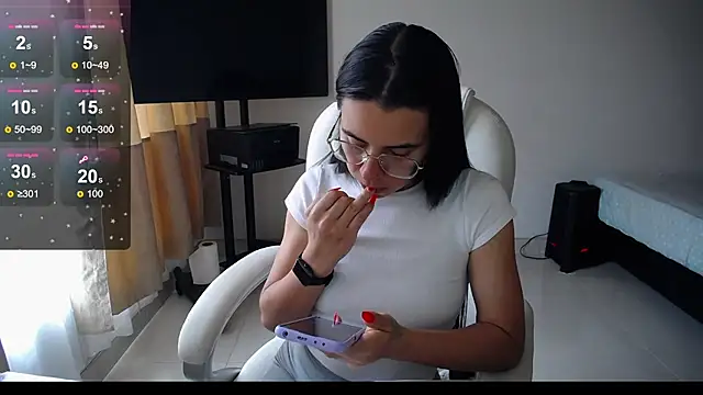 Snapshot of Mariam_Gomezxxx chatting on February 2025 05:09:01 PM Mariam Gomezxxx online show from February 2025 05:09:01 PM