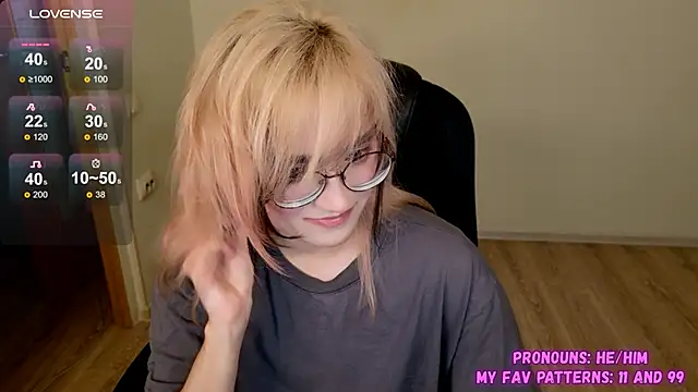 CuteYukiKun online show from September 2025 08:35:02 PM