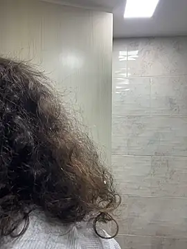 Snapshot of uniquerossie chatting on March 2026 08:51:01 AM uniquerossie online show from March 2026 08:51:01 AM