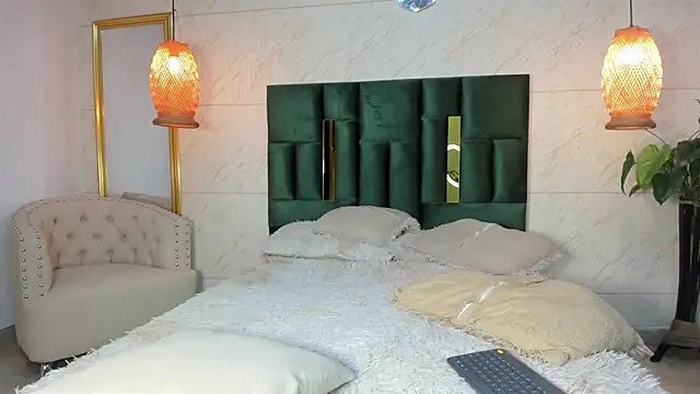 Levy Steve online show from November 2025 05:28:02 AM