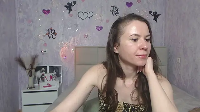 KaraCriegs online show from February 2025 12:30:01 AM