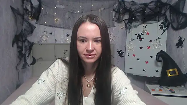 KaraCriegs online show from October 2025 05:14:01 PM