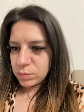 NadiraNoor online show from May 2026 05:51:02 PM