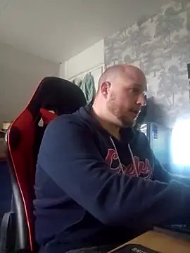 Snapshot of destructeur6 chatting on December 2025 12:43:02 PM destructeur6 online show from December 2025 12:43:02 PM