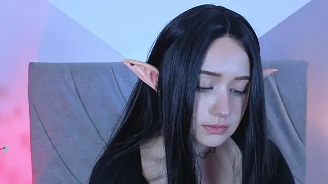 Snapshot of mailin18 chatting on November 2025 01:06:01 AM mailin18 online show from November 2025 01:06:01 AM