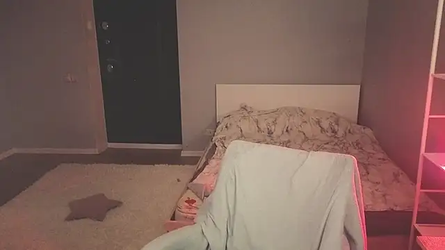 Snapshot of mollymila chatting on January 2026 03:10:02 AM mollymila online show from January 2026 03:10:02 AM