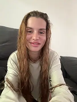 EmiliaCatalina online show from March 2026 06:37:01 PM