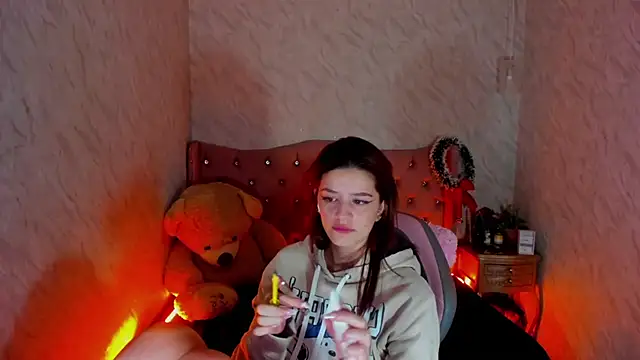 Snapshot of LiaHarryis chatting on December 2024 09:24:01 AM LiaHarryis online show from December 2024 09:24:01 AM