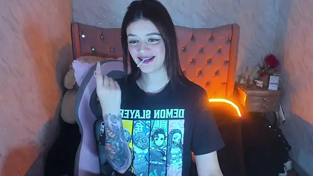 Snapshot of LiaHarryis chatting on January 2025 05:04:01 PM LiaHarryis online show from January 2025 05:04:01 PM