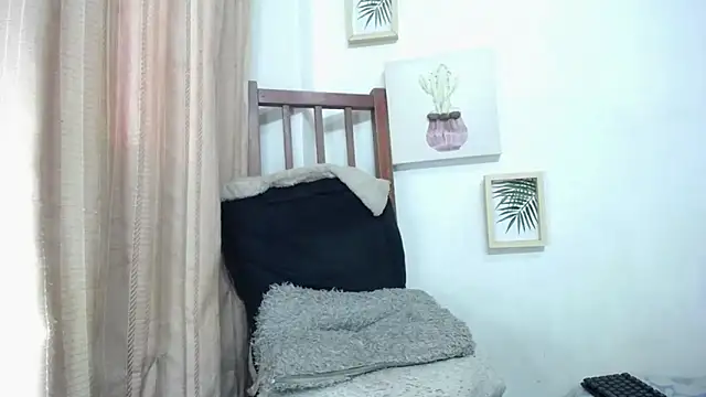 Snapshot of candyladyboy chatting on February 2025 09:49:01 PM candyladyboy online show from February 2025 09:49:01 PM