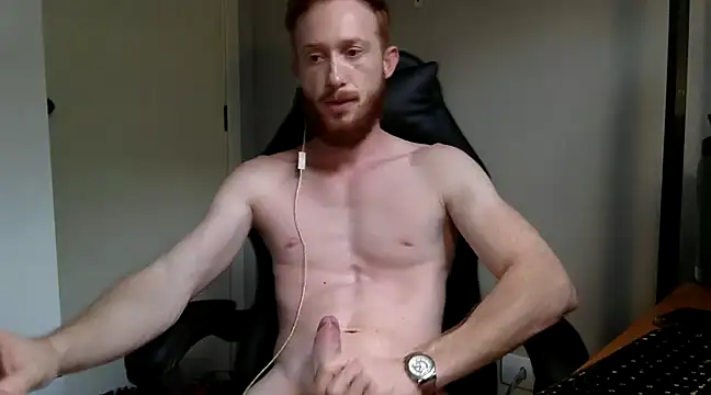 Snapshot of Smoker_Ginger chatting on January 2025 04:19:02 PM Smoker Ginger online show from January 2025 04:19:02 PM