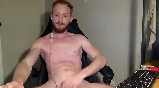 Snapshot of Smoker_Ginger chatting on February 2025 04:41:02 AM Smoker Ginger online show from February 2025 04:41:02 AM