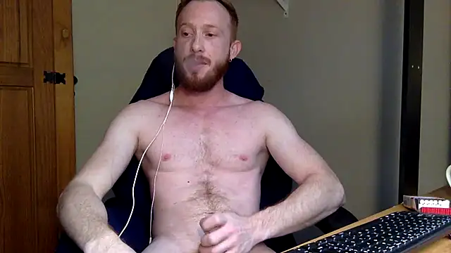 Snapshot of Smoker_Ginger chatting on October 2025 12:57:02 PM Smoker Ginger online show from October 2025 12:57:02 PM