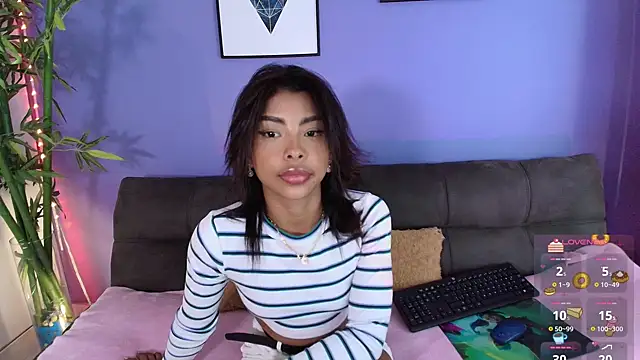 Snapshot of cinnamon_kyla chatting on March 2025 07:17:01 PM cinnamon kyla online show from March 2025 07:17:01 PM