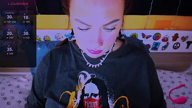 EllieOz online show from February 2025 12:51:02 PM