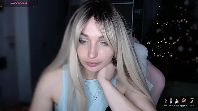 Snapshot of Yoda21 chatting on December 2024 05:35:02 PM Yoda21 online show from December 2024 05:35:02 PM