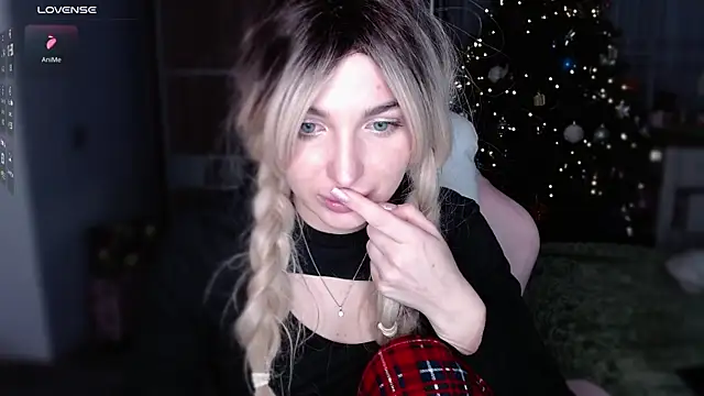 Snapshot of Yoda21 chatting on January 2025 03:27:01 PM Yoda21 online show from January 2025 03:27:01 PM