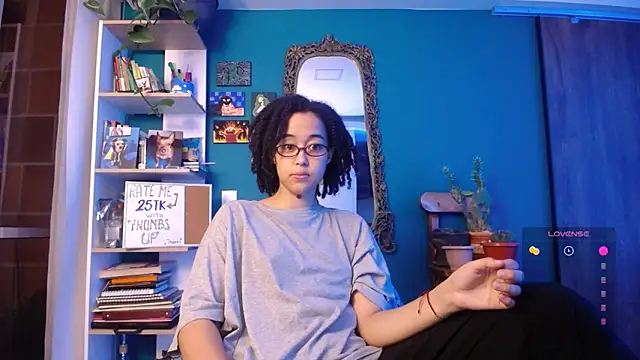 Snapshot of ela_0 chatting on November 2025 02:01:02 AM ela 0 online show from November 2025 02:01:02 AM