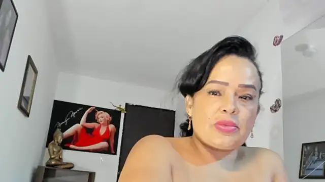 seleneh online show from June 2026 02:53:01 AM