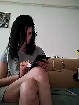 Snapshot of LauraBaby chatting on December 2024 11:47:01 AM LauraBaby online show from December 2024 11:47:01 AM