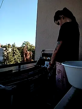 Snapshot of LauraBaby chatting on September 2025 02:40:01 PM LauraBaby online show from September 2025 02:40:01 PM