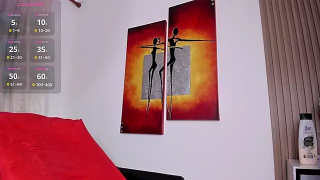 Snapshot of Amina_hafsa chatting on January 2025 09:26:01 PM Amina hafsa online show from January 2025 09:26:01 PM