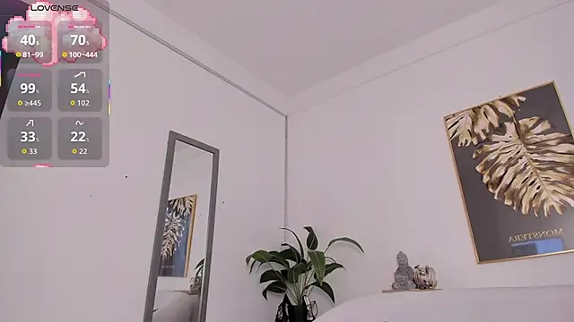 Snapshot of Amina_hafsa chatting on October 2025 08:07:02 PM Amina hafsa online show from October 2025 08:07:02 PM