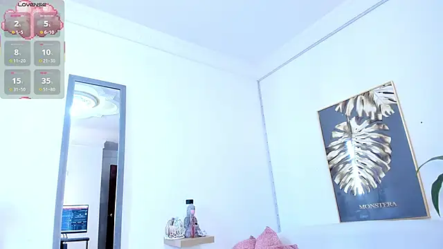 Snapshot of Amina_hafsa chatting on October 2025 12:39:02 PM Amina hafsa online show from October 2025 12:39:02 PM