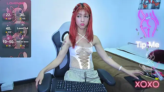 Tatis Blux online show from March 2025 03:24:02 PM