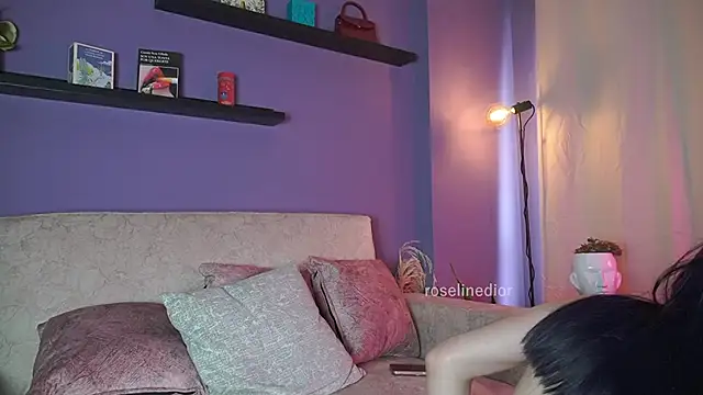 roselinedior online show from June 2026 06:23:01 PM