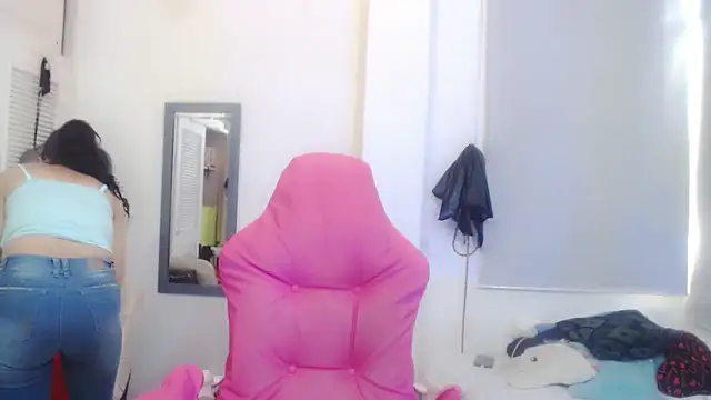 sasha mom69  online show from April 2026 03:05:01 PM