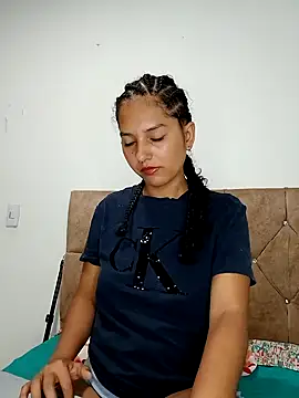 Snapshot of Sabrina-Salemi chatting on December 2024 12:55:02 AM Sabrina-Salemi online show from December 2024 12:55:02 AM