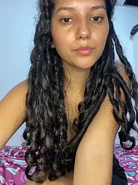 Snapshot of Sabrina-Salemi chatting on March 2025 03:11:02 AM Sabrina-Salemi online show from March 2025 03:11:02 AM