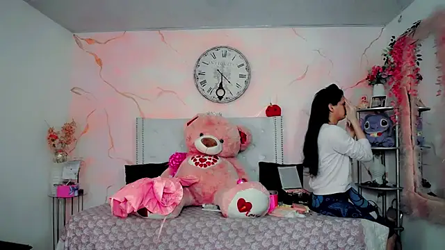 maria camilacms online show from March 2026 06:04:01 PM