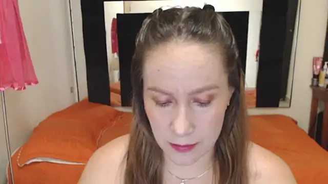 CATRINA-83 online show from October 2025 08:15:01 PM