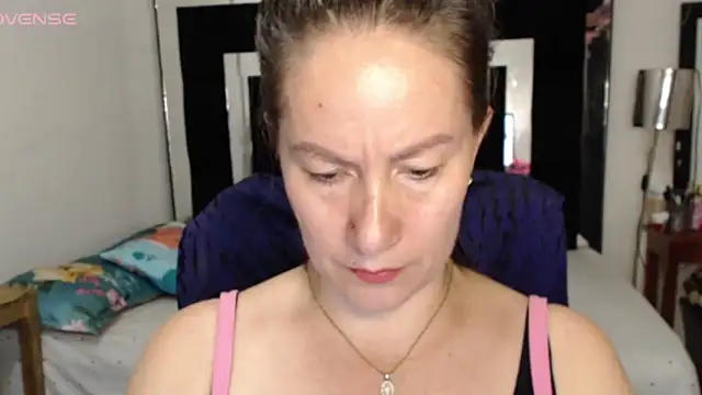 CATRINA-83 online show from May 2026 05:39:01 PM