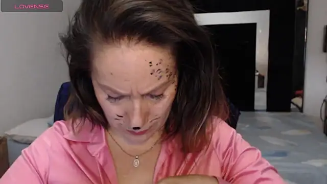 CATRINA-83 online show from June 2026 01:47:02 AM