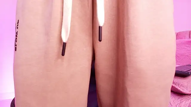 arl chloee online show from February 2026 03:11:01 AM