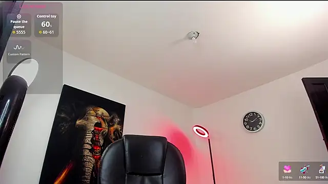 Snapshot of Nicolas_Fellener chatting on October 2025 04:11:01 AM Nicolas Fellener online show from October 2025 04:11:01 AM